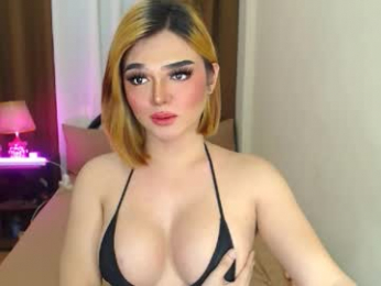 princesshugecumontop webcam model stream image