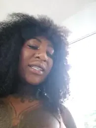 ThehotChocolate webcam model stream image