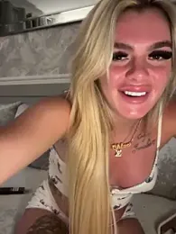 Irish_BarbieX webcam model stream image