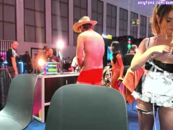 demihawks webcam model stream image