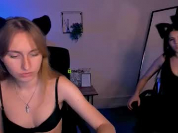 lizzie_boom webcam model stream image