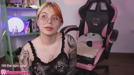 YunoRose_ webcam model stream image