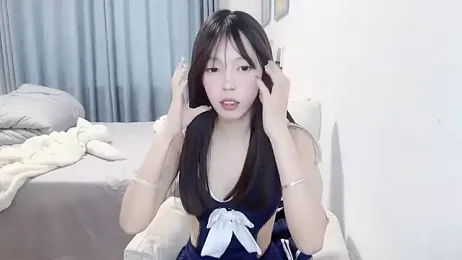 Bella-175 webcam model stream image
