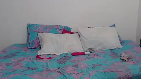 Tiiana webcam model stream image