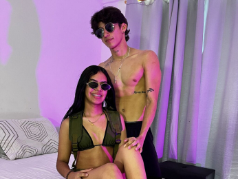 AndretiAndCamila webcam model stream image