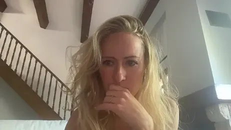 Emmy_frenchie webcam model stream image