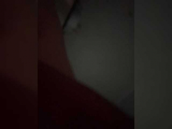 ArtYlaa webcam model stream image