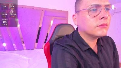 FemAustin webcam model stream image