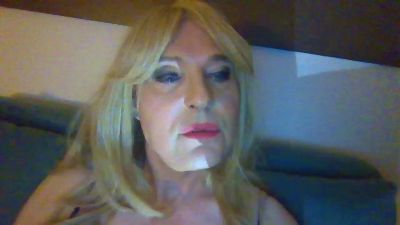 Danessa22 webcam cam4 model stream image