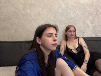 Sweety-couple webcam model stream image