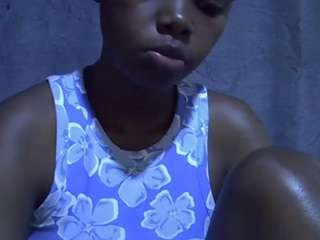 sweet-roxxy webcam model stream image