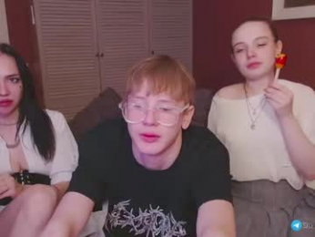 a_s_m_ webcam model stream image