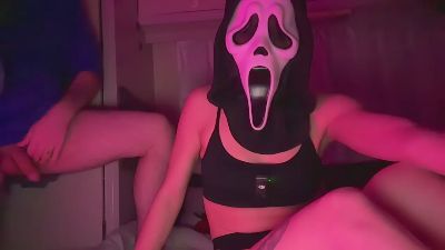 SilentSceamsVan webcam model stream image