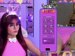 sarahillgames webcam model stream image