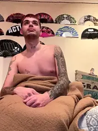 Darylpollalarga webcam model stream image