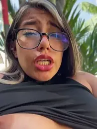 sara_calderon webcam stripchat model stream image