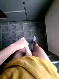 rezzzze webcam model stream image