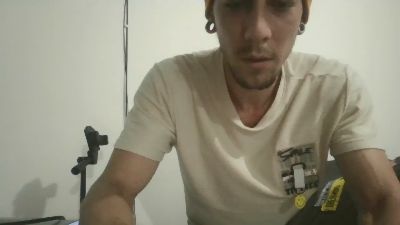 Ganzo19 webcam model stream image