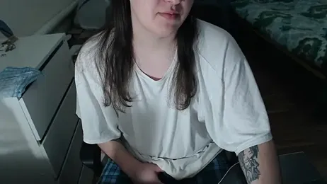 EvaMiron webcam model stream image