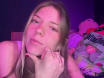 oliviahansleyy webcam model stream image
