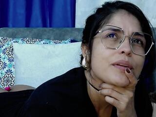 Cloe Ferrel webcam model stream image