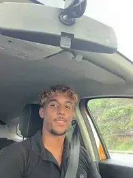 Axel_black10 webcam model stream image