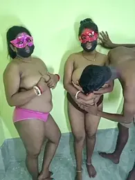 Indian_threesom_4 webcam model stream image