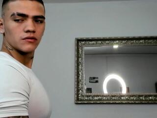 Chris Ride webcam flirt4free model stream image