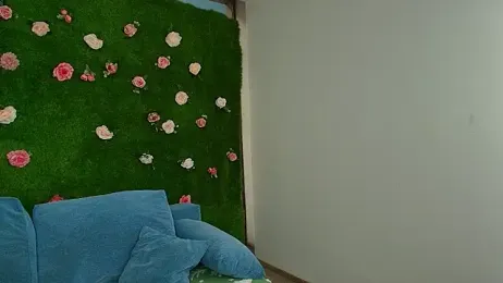 Huge_Titties_ webcam model stream image