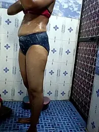 Aanubabya webcam model stream image