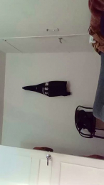 LEON_1997 webcam model stream image