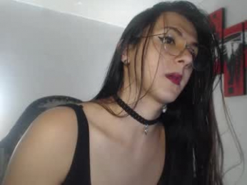 camila_bigcock_ts webcam model stream image