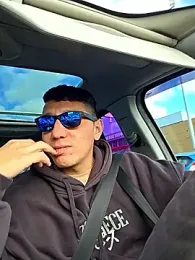 7milo webcam model stream image