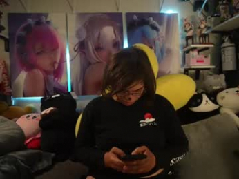 nyxraven webcam model stream image
