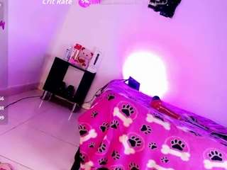 oficinal-angela webcam model stream image