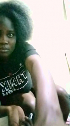 Mandycloe webcam model stream image