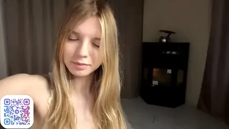 FruityXo webcam stripchat model stream image