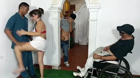 algmoon webcam stripchat model stream image