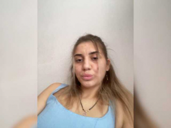 Aleksandra1223 webcam model stream image