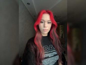 Glamyty webcam model stream image