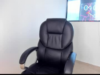kendra_bennz_ webcam model stream image