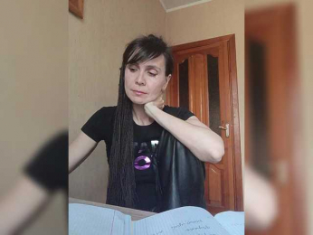 Hellenalonenochka webcam model stream image
