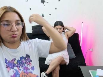 karla-green webcam bongacams model stream image