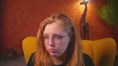 RavenOuimet webcam model stream image