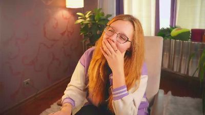 RavenOuimet webcam model stream image