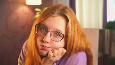 RavenOuimet webcam model stream image