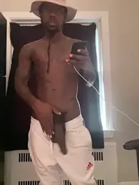 MandingoMoney webcam stripchat model stream image