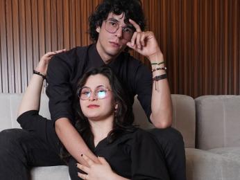 CrystalandMax webcam livejasmin model stream image