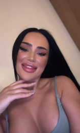 Leti_squirt webcam model stream image