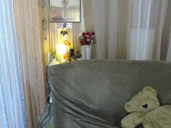 yourcutieslut87 webcam model stream image